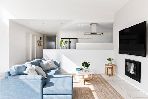 Sundara Beach House - New South Wales Tourism  2