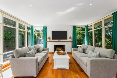 Sun Valley - Boutique Portsea Accommodation - New South Wales Tourism  2