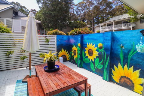 Sunflower Villa In Raffertys Resort - New South Wales Tourism  0