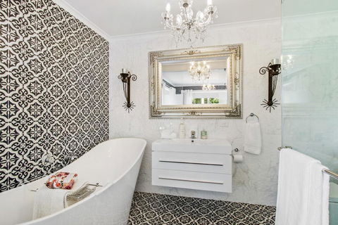 SUNNYDELL - New South Wales Tourism  0