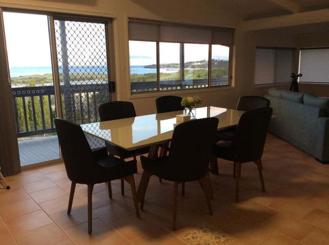 Sunnyside Holiday Home - New South Wales Tourism  3
