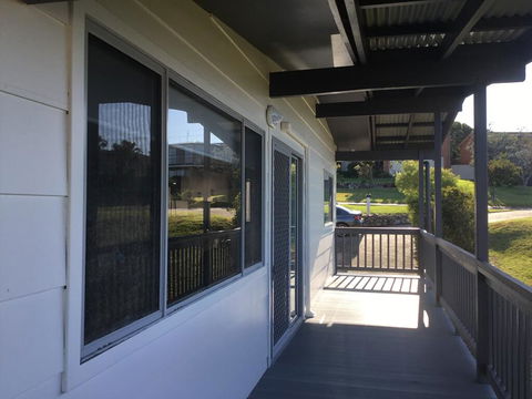 Sunnyside Holiday Home - New South Wales Tourism  2