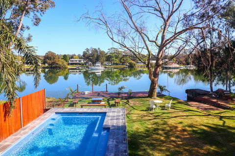 Sunset Lodge - New South Wales Tourism  0