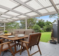 Sunshine Dazed - walk to shops and cafes - New South Wales Tourism 