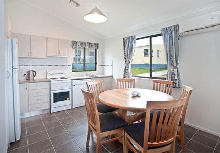 Surf Beach Narooma Holiday Park - New South Wales Tourism  1