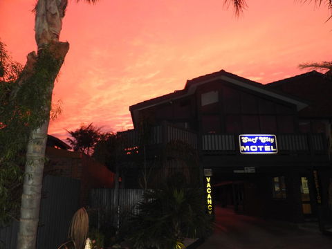 Surf City Motel - New South Wales Tourism  0