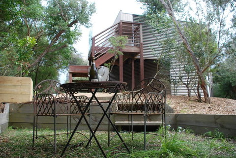 SURF Side SECRET INVERLOCH - New South Wales Tourism  3