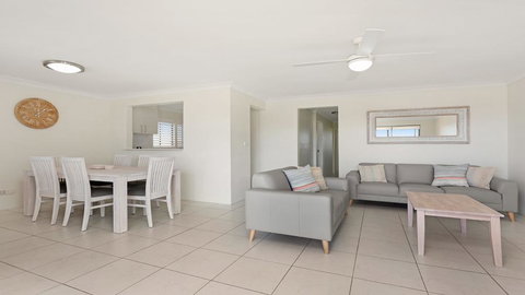 Surfspray 4 - Pebbly Beach - New South Wales Tourism  2