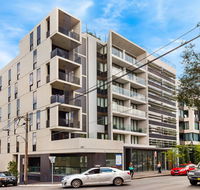 Surry Hills Modern Furnished Self-Contained Apartment ELZ - New South Wales Tourism 