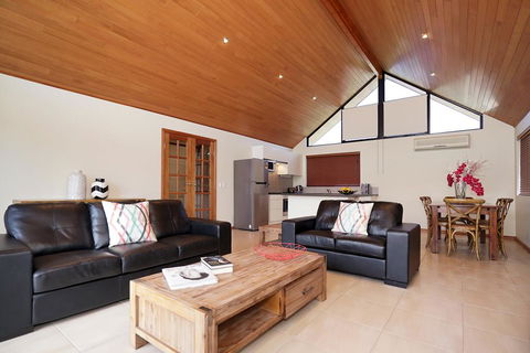 Swanriver Applecross Shortstays - New South Wales Tourism  1