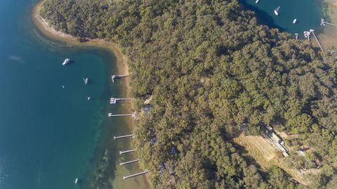 Sydney, Pittwater YHA - New South Wales Tourism  1