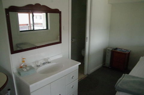 T's Resort & Motel - New South Wales Tourism  1