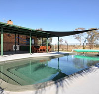 Talga Escape Rothbury with pool and views - New South Wales Tourism 