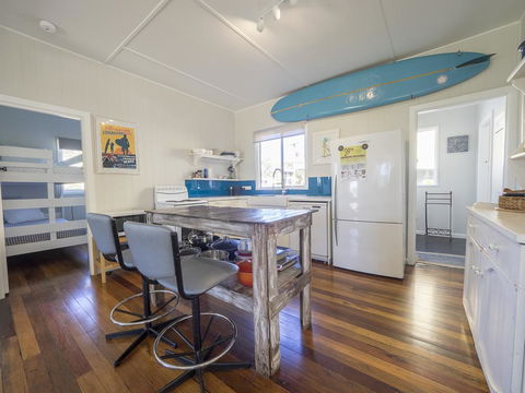 Tallowood Beachfront Cottage - New South Wales Tourism  3