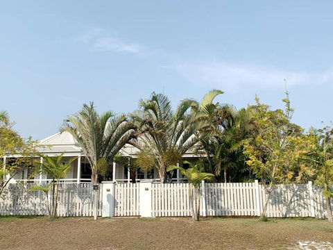 Tallulah Retreat - Valla Beach - New South Wales Tourism  0
