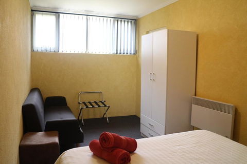 Tamar Cove Motel - New South Wales Tourism  2