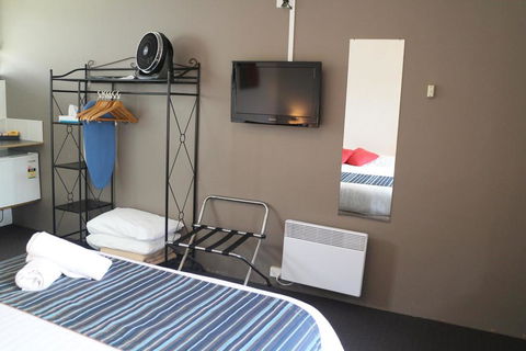 Tamar Cove Motel - New South Wales Tourism  1