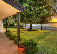 Tara Downs on Lake Albert - New South Wales Tourism 