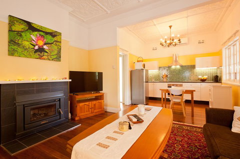 Taree Apartment - New South Wales Tourism  0