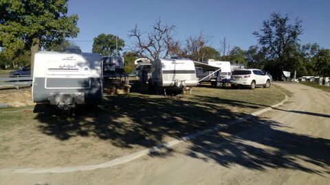 Taroom Caravan & Tourist Park - New South Wales Tourism  2