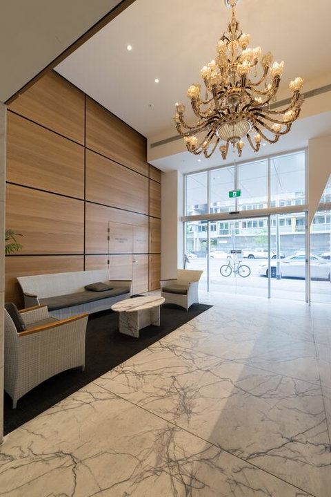 Tasha's Apartments On Morphett - New South Wales Tourism  3