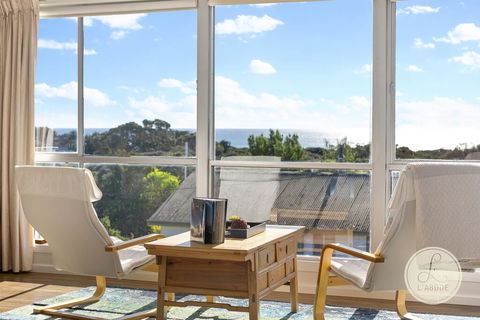 TASSIE SEASIDE SERENITY - L'Abode Accommodation - New South Wales Tourism  2