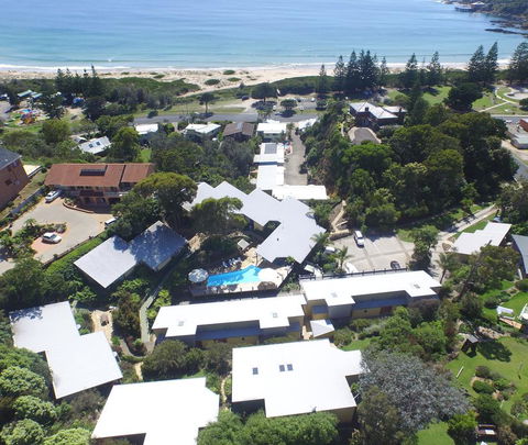 Tathra Beach House Holiday Apartments - New South Wales Tourism  0