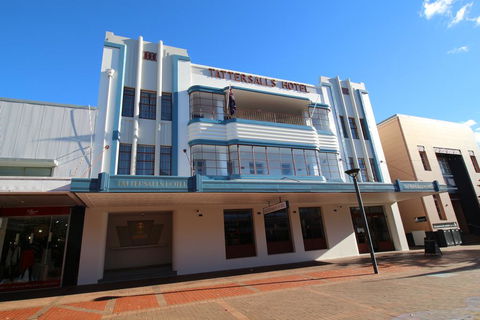 Tattersalls Hotel - New South Wales Tourism  0