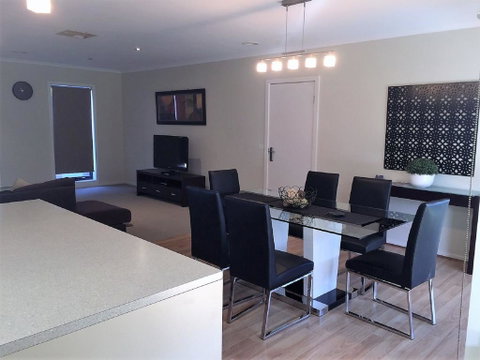 Tempo Place - Mulwala - New South Wales Tourism  3