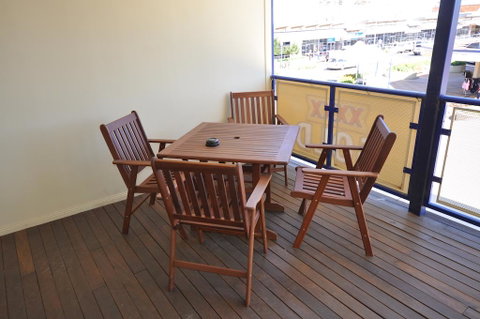 The Australian Hotel Motel - New South Wales Tourism  0
