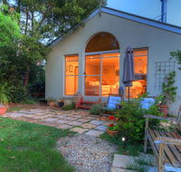 The Avenue at Montville Luxury Cottage