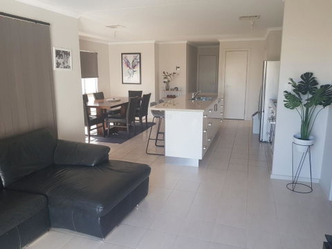 The Baltimore - Family Home Getaway - New South Wales Tourism  2