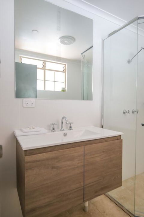 The Bayview Hotel - New South Wales Tourism  3