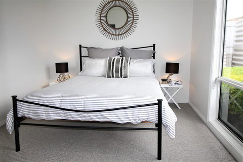 The Beach House - Point Turton - New South Wales Tourism  3