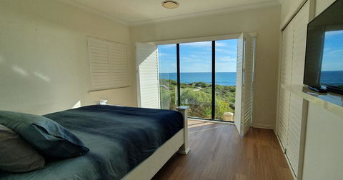 The Beach House - Port Bouvard - New South Wales Tourism  2
