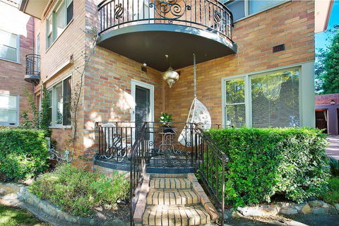 The Beach House Apartment - New South Wales Tourism  0