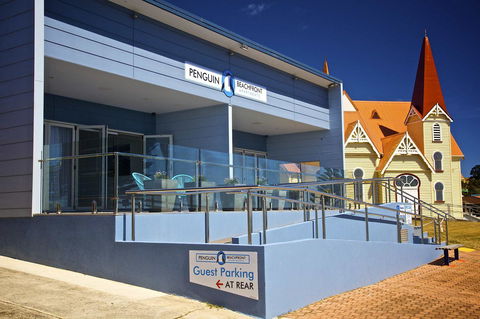 Penguin Beachfront Apartments - New South Wales Tourism  1