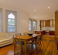 Roxburgh House Apartments - New South Wales Tourism 