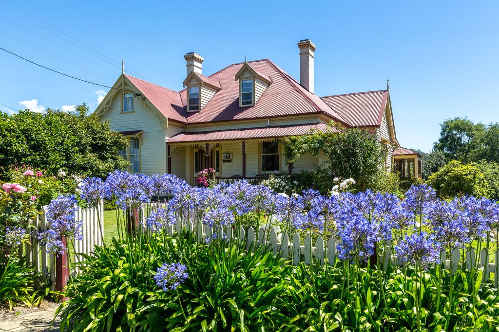 Geeveston TAS New South Wales Tourism 
