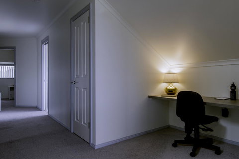 South Arm Luxury Loft - New South Wales Tourism  8