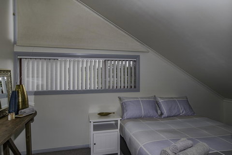 South Arm Luxury Loft - New South Wales Tourism  1