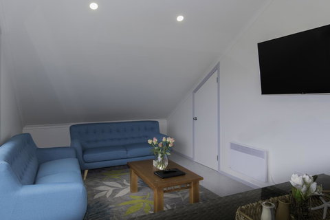 South Arm Luxury Loft - New South Wales Tourism  4