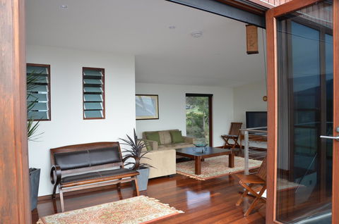 Yolla Beach House - New South Wales Tourism  6