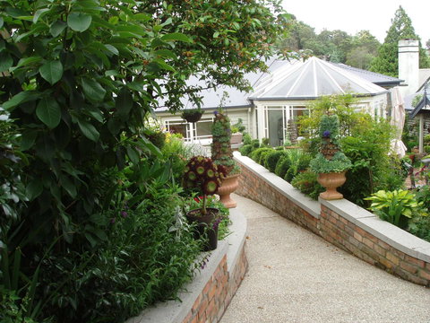 Topiary Haven - New South Wales Tourism  26