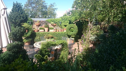 Topiary Haven - New South Wales Tourism  11