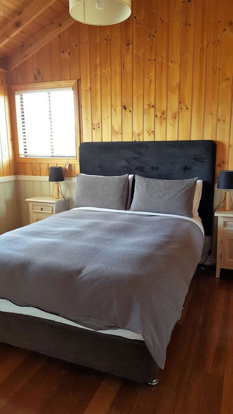 Hazelcreek Cottages - New South Wales Tourism  15