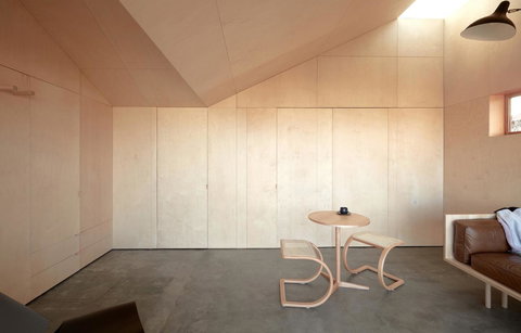 The Bae TAS - New South Wales Tourism  0