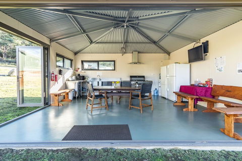 Derby Forest Cabins - New South Wales Tourism  3
