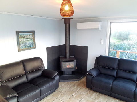 Ocean View Cottage - New South Wales Tourism  13
