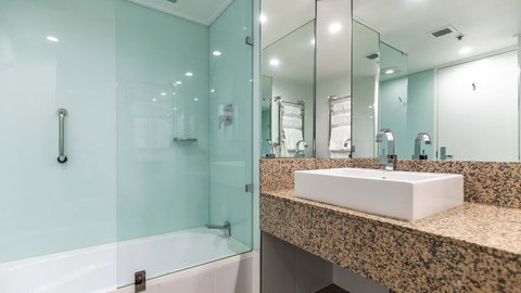 Hotel Grand Chancellor Hobart - New South Wales Tourism  12